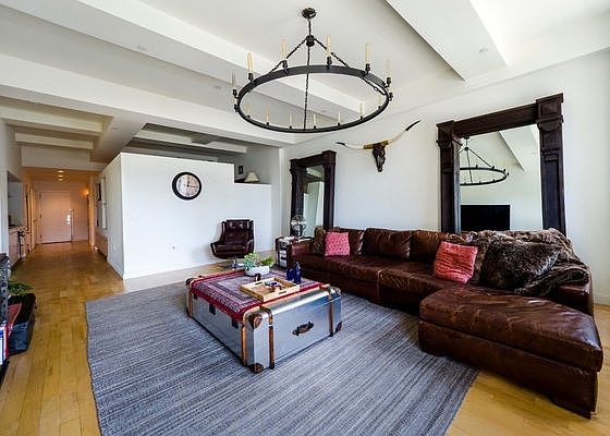 3rd image of 15 Broad St APT 3022