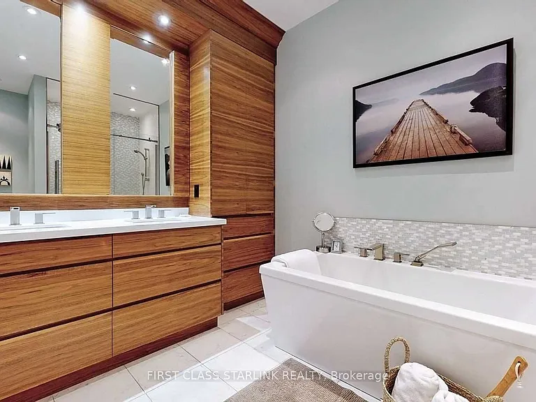 38 Kensington Dr — Photo 25
