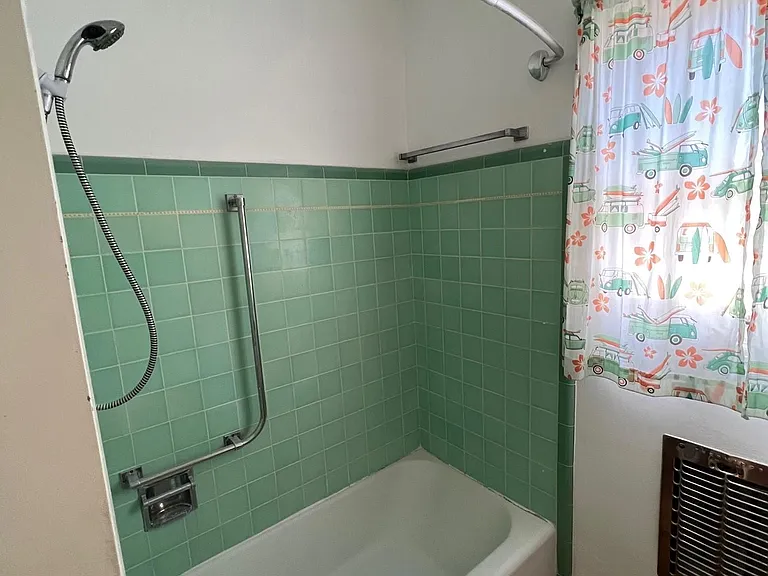 543 B Ave — Photo 12
