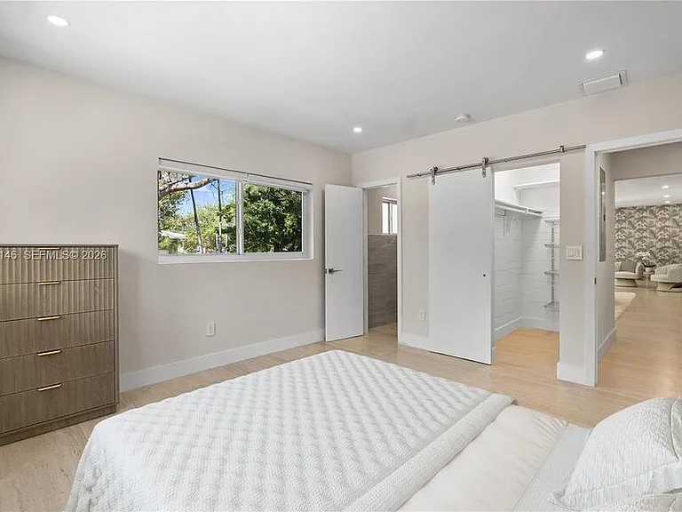 1345 SW 14th Ave — Photo 32