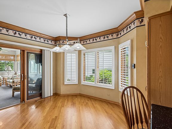 5th image of 789 Woodland Dr