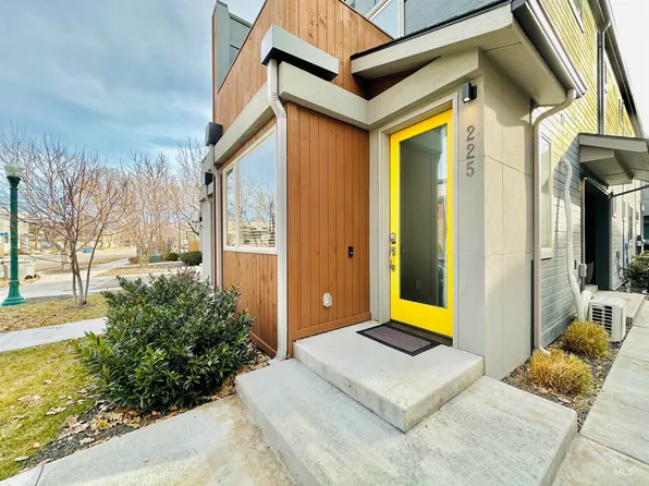 225 E 36th St, Boise, ID 83714