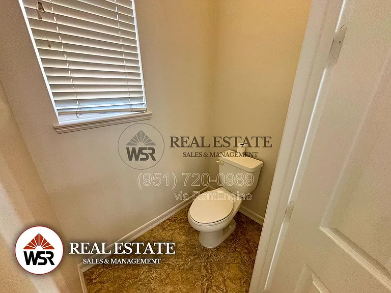 18691 Oak Park Dr — Photo 29