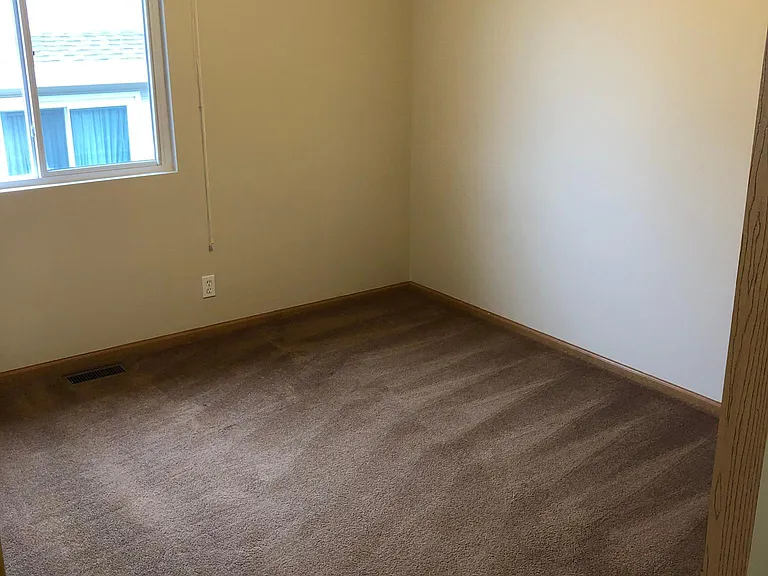 5830 Princess Margaret Dr — Photo 11
