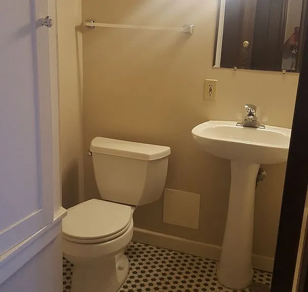 Marianne Apartments | Lower Queen Anne Living Near Seattle Center | 2 MONTHS FREE! — Photo 22