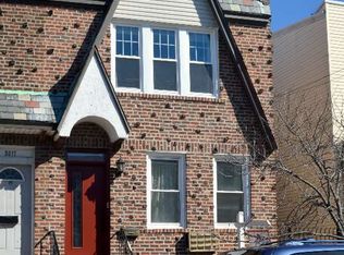 5513 69th Pl, Flushing, NY 11378