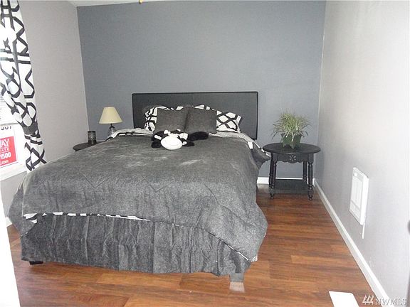5th image of 6510 161st Street Ct E