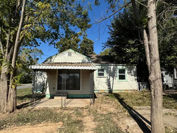 932 W Florida St, Springfield, MO 65803