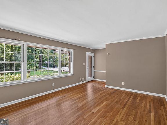 4th image of 6858 Brandon Mill Rd NW