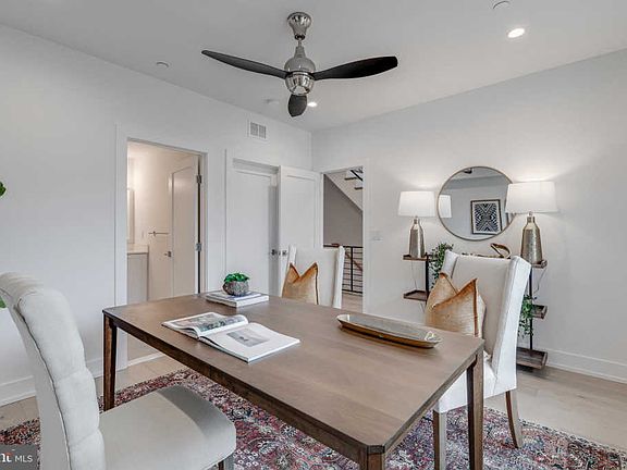 3rd image of 1323R E Montgomery Ave #1