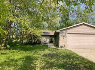 3910 Web St, Green Bay, WI 54311