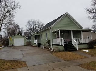 1738 Lyon St, Port Huron, MI 48060