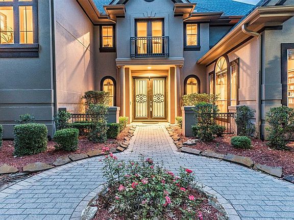 3rd image of 3706 Acorn Ln