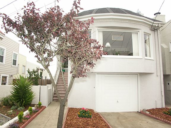 2nd image of 1632 Pacheco St