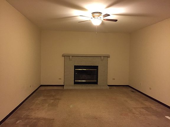 4th image of 345 Cambridge Dr