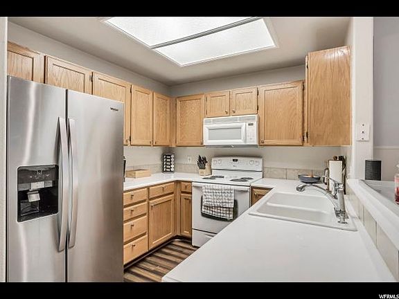 5th image of 3814 S Big River Way Unit 2