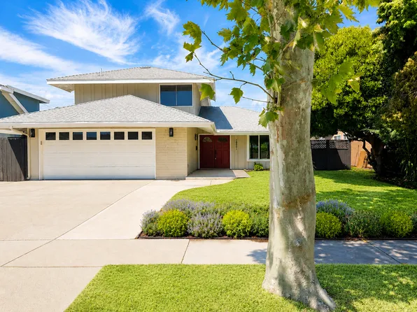 19601 Cedarcreek St, Santa Clarita, CA 91351
