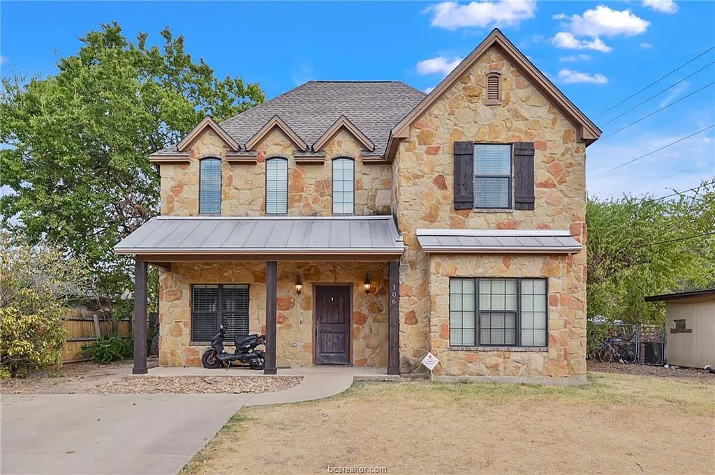 4 bed, 4.5 bath, 1988 sqft, $3,500 — Photo 1
