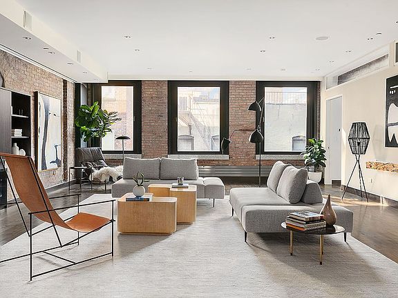 2nd image of 105 Wooster St #5D