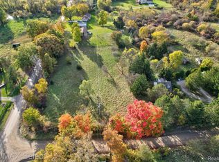 11498 Morrish Rd, Gaines, MI 48436