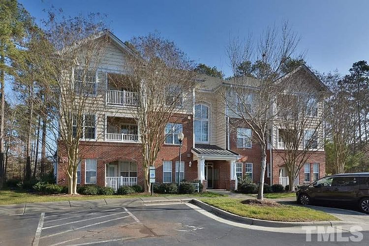 1st image of 1113 Arborgate Cir #1113