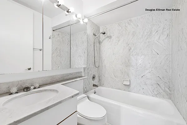 Rented by Douglas Elliman | media 7