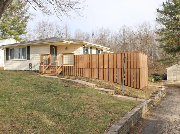 1232 Eastview Dr, Mansfield, OH 44905