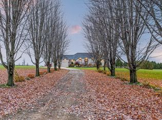 594228 Blind Line, Mono, ON L9W5N2