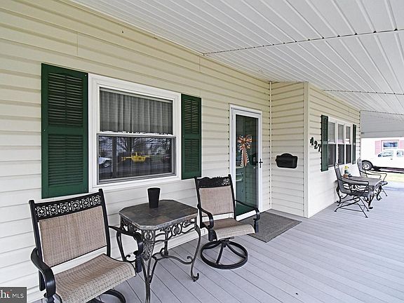 5th image of 427 Tanner Rd