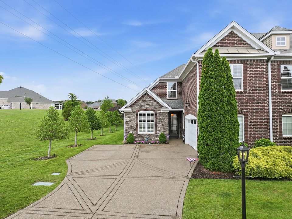 1st image of 1010 Larkwood Dr