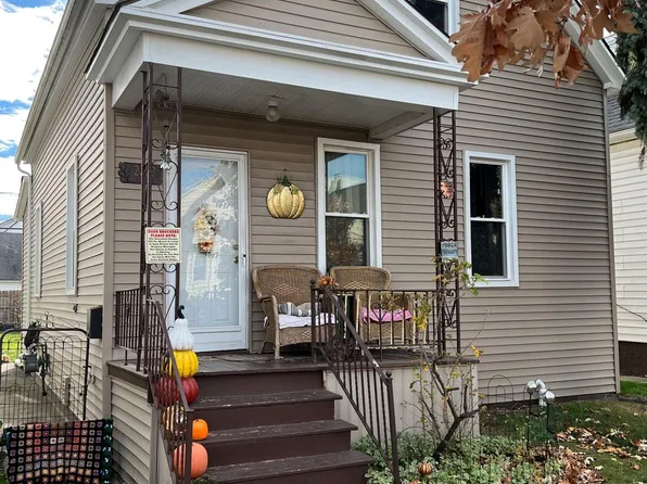 2258 Evaline St, Hamtramck, MI 48212