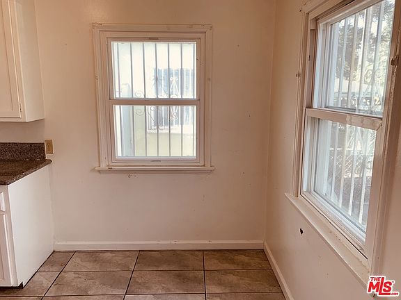 5th image of 322 E 99th St #A