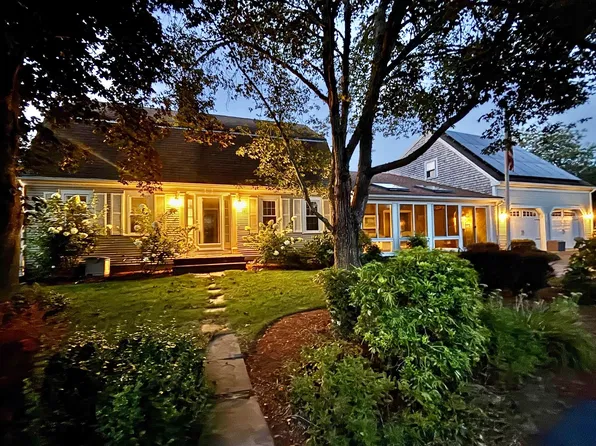 34 Gorham Road, Harwich Port, MA 02646