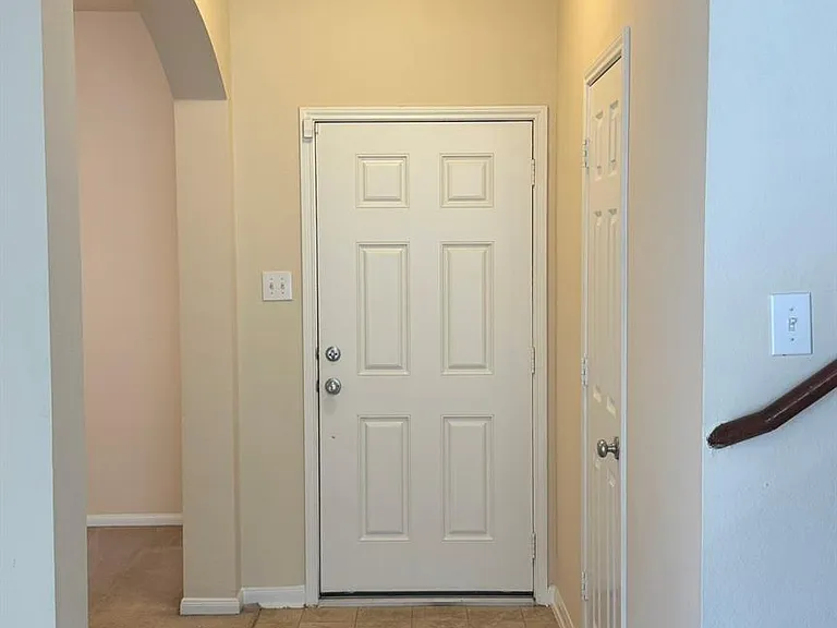 1747 Nichole Woods Dr — Photo 4