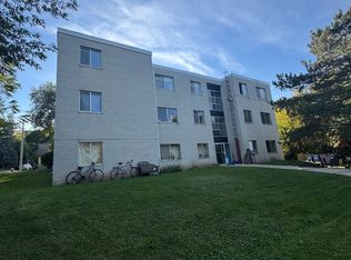 8 Cherry St #2A, Halton Hills, ON L7G3J8