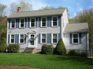 10 Campbell Rd, North Andover, MA 01845
