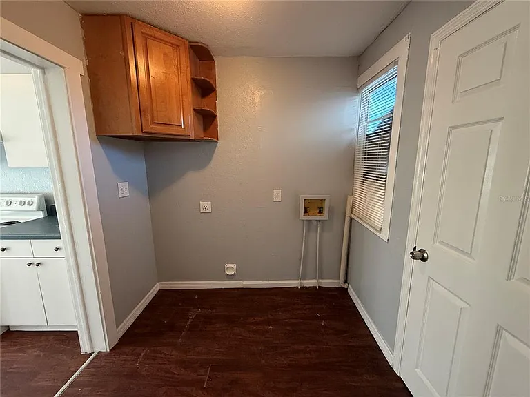 1222 E Lemon St — Photo 6