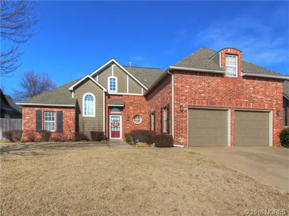 8523 E 95th Pl, Tulsa, OK 74133