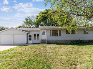 228 Cedar St, Hudson, IA 50643