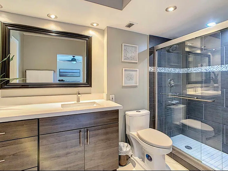 2455 Lindell Blvd #3203 — Photo 13
