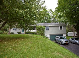 58 Burton St, Cazenovia, NY 13035