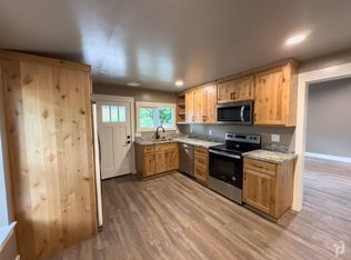 555 E 4th St #421-1, Chico, CA 95928