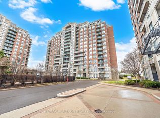330 Red Maple Rd #411, Richmond Hill, ON