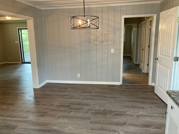 3rd image of 3242 Cloverwood Dr