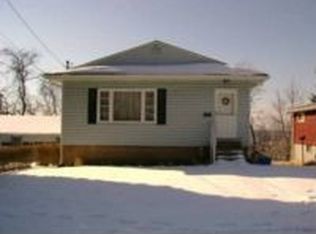 32 McCready Ave, Wheeling, WV 26003