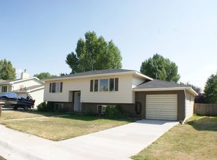 1402 Mitchell St, Laramie, WY 82072