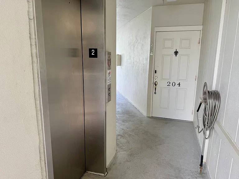 1439 S Ocean Blvd — Photo 65