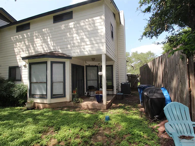 5005 Cana Cv #A — Photo 2