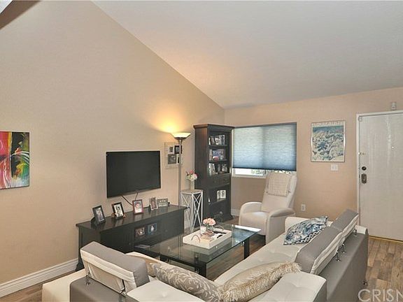 2nd image of 18150 Oxnard St Unit 86