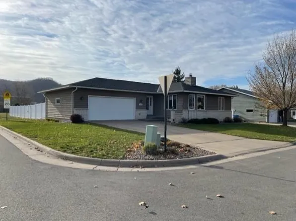 5115 W 7th Pl, Winona, MN 55987